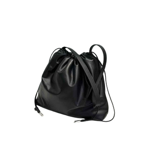Bolsa de embrague con cordón de cuero de nube suave